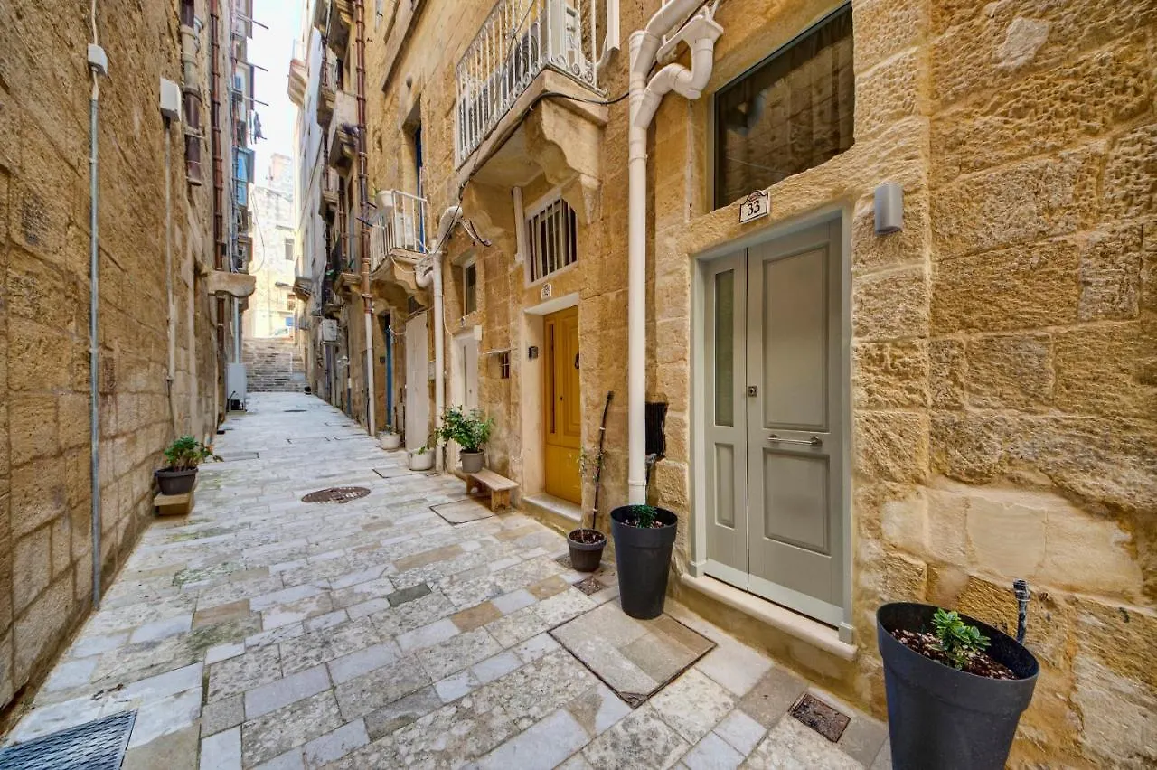 Sally Port 29 Βαλέτα Μάλτα